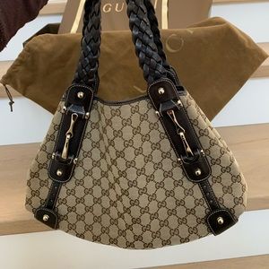 GUCCI Like New Pelham leather braided straps purse